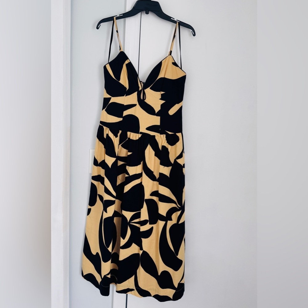Chic Black and Tan Midi Dress